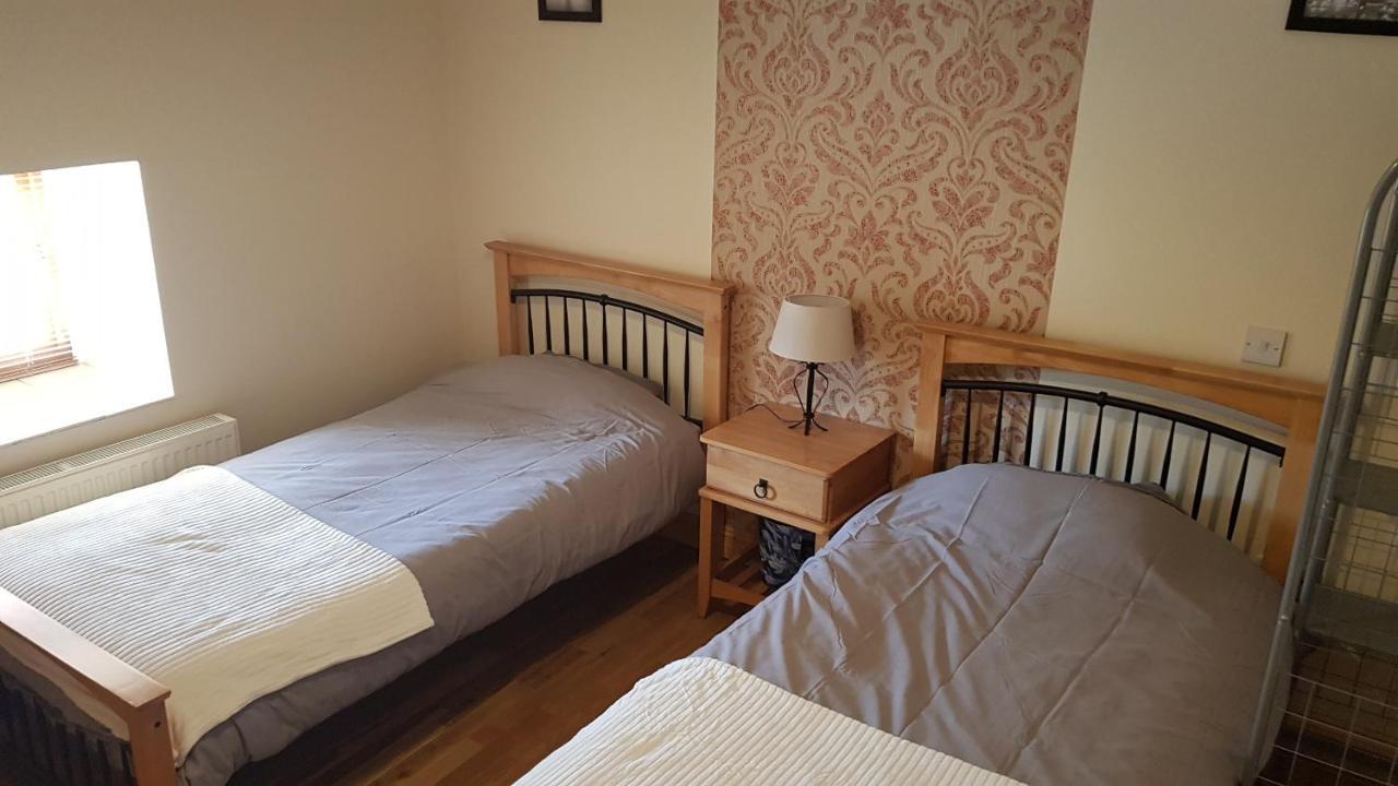Apartment 3 Bedroom Banagher Town Centre Exteriör bild