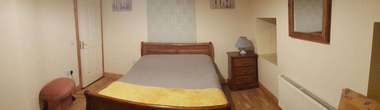 Apartment 3 Bedroom Banagher Town Centre Exteriör bild