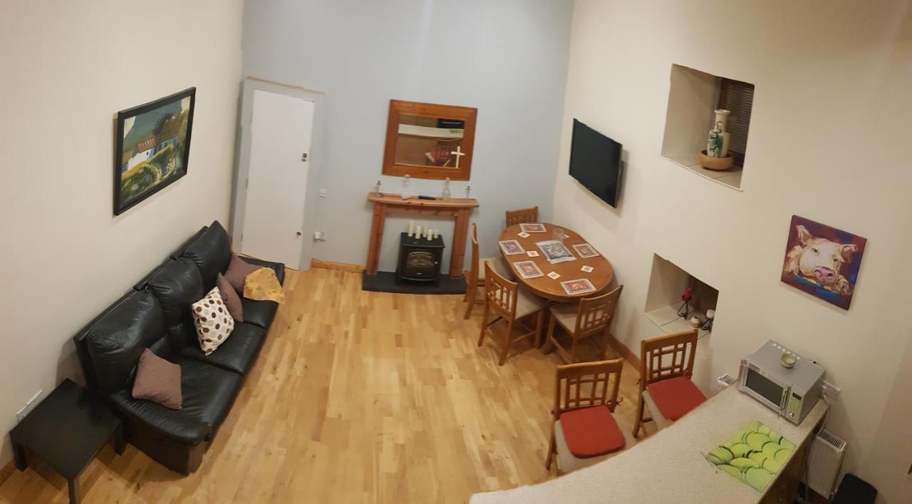 Apartment 3 Bedroom Banagher Town Centre Exteriör bild